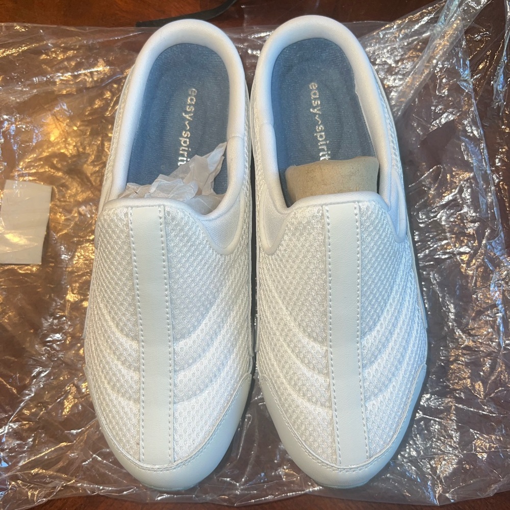 Easy Spirit White Textured Slip-On Shoes